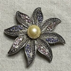 Premier Design "Fantasia" Flower Brooch/Pendant